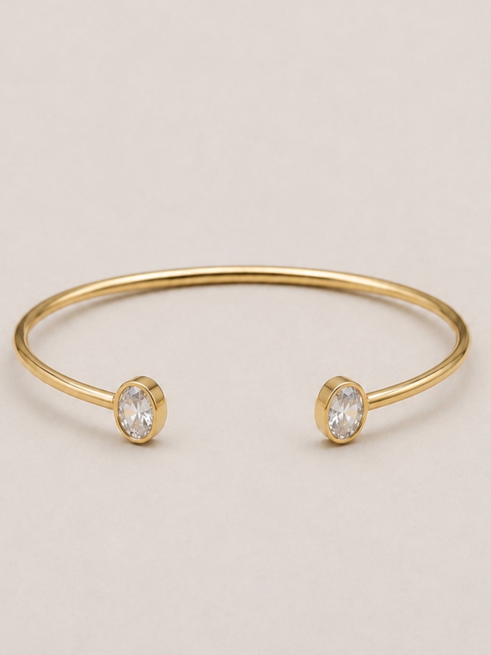 New! 18K Gold Plated Crystal Cuff Bracelet NWOT 1066